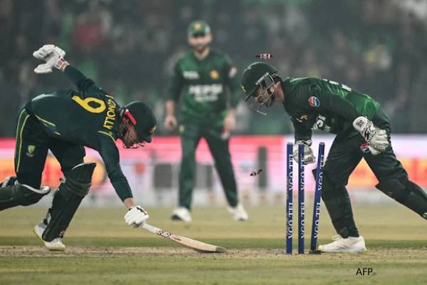 Khawaja Nafay/Cooper Connolly