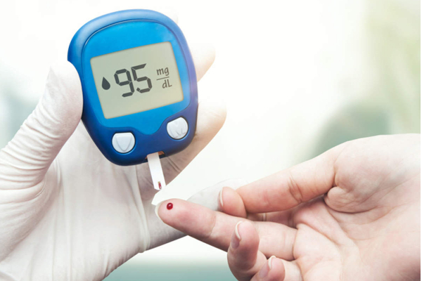 வாழ்நாள் முழுவதும் மருத்துவரிடம் செல்லாமல் இருக்க வேண்டுமா? இந்த ஒரு ஜுஸ் போதும் | Life Long Health Bitter Gourd Benefits In Tamil