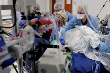 பிரான்ஸில் 24 மணித்தியாலத்தில் 59 ஆயிரம் பேர் பாதிப்பு!