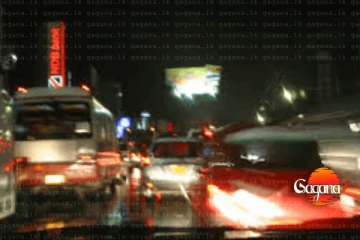 කටුනායක අධිවේගයේ ජා-ඇල සහ කටුනායක පිටවීම් අසල දැඩි රථවාහන තදබදයක්