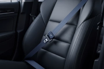 ආසන පටි හිඟයක්, එක් පටියක මිල රු. 4,000 ඉක්මවයි