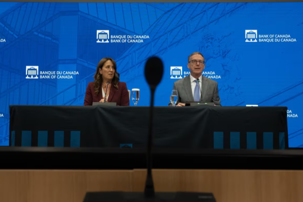 கனடாவில் வட்டி வீதத்தில் ஏற்பட்டுள்ள மாற்றம் | Bank Of Canada Cuts Key Interest Rate To 25