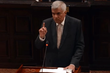 வாயை மூடவும் - உச்சகட்ட கோபத்தில் கொந்தளித்த ரணில் - வைரலாகும் காணொளி