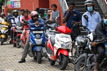 மோட்டார் சைக்கிள்களுக்கு எரிபொருள் வழங்குவது குறித்து யோசனை முன்வைப்பு
