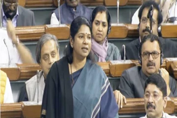 பாஜக ஆட்சி இல்லாத மாநிலங்களில் ஆளுநர்கள் அரசுக்கு எதிராக செயல்படுகின்றனர் - மக்களவையில் கனிமொழி குற்றச்சாட்டு