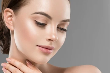 உங்கள் முகத்தை பளபளப்பாக்க வேண்டுமா? இதோ சில எளிய அழகு குறிப்புக்கள் !