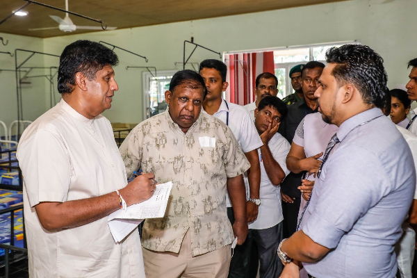 மக்கள் பிரச்சினைக்கு எதிர்க்கட்சி தலைவரிடமிருந்து தீர்வு | Sajiths Pledge To The People Sl