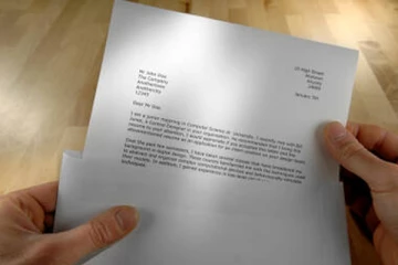 புதுக்குடியிருப்பு  ஆடைத் தொழிற்சாலை  திறப்பிற்கு எதிராக வழக்கு தாக்கல்