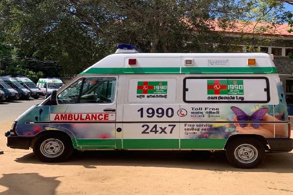 தொந்தரவு தாங்க முடியாது மாடியில் இருந்து குதித்த பெண் | The Woman Who Jumped From The Floor