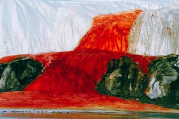 அண்டார்டிகாவில் ஓடும் ரத்த நீர்வீழ்ச்சி - 115 வருட ரகசியம் இதுதான்