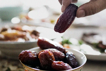 கொலஸ்ட்ரால் அளவை நொடியில் கரைக்கும் பேரிச்சை! ஒரு நாளைக்கு எத்தனை சாப்பிட வேண்டும்?