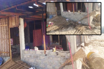 யாழில் தீக்கிரையாக்கப்பட்ட குடும்பஸ்தரின் வீடு