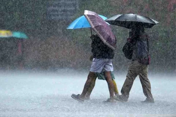 யாழில் தொடர்ச்சியாக பெய்துவரும் மழையினால் 5 குடும்பங்கள் பாதிப்பு