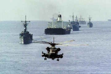 ஹோர்மோஸ் கடலில் கோர தாண்டவமாடிய ஈரான் - ஈராக்! உள்ளே புகுந்து முடித்த அமெரிக்கா