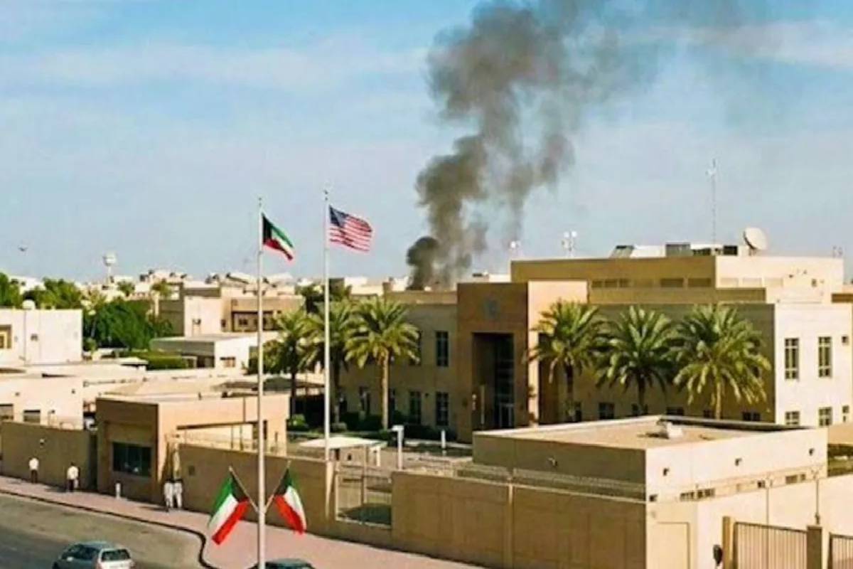 பணிகளை நிறுத்தியுள்ள குவைத்தில் உள்ள அமெரிக்க தூதரகம் | Us Embassy In Kuwait Suspends Operations