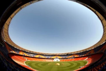 உலகின் மிகப்பெரிய கிரிக்கெட் மைதானத்துக்கு ஏன் மோடி பெயர் வைக்கப்பட்டதுன்னு தெரியுமா?