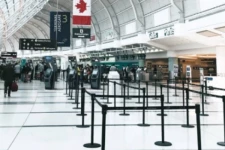 கனடாவுக்குள் நுழைந்த வெளிநாடொன்றின் புதிய வீரியமுடைய கொரோனா தொற்று!