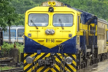 දිට්වා සුළි කුණාටුවෙන් පසු උතුරු දුම්රිය යළි ධාවනය වෙයි