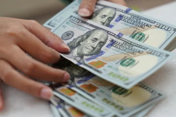 இலங்கை ரூபாவின் பெறுமதி தொடர்ந்தும் வீழ்ச்சி!