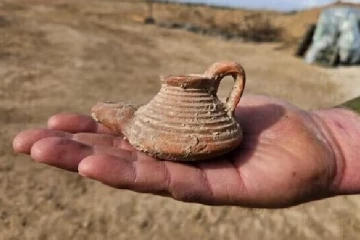 1,500 ஆண்டுகள் பழமையான Byzantine விளக்கு: காசாவில் கண்டெடுத்த இஸ்ரேலிய வீரர்கள்