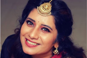 என்னக்கொடுமை சரவணா!! விஜே பிரியங்காவுக்கே ரூட்டை போட்ட திருமணமாக 43 வயது நடிகர்..