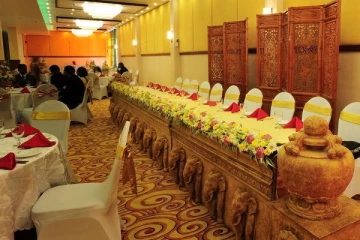 திருமண  கொரோனா  கொத்தணிகள் தொடர்பில்  பொதுசுகாதார  பரிசோதகர்கள் சங்கம்  கவலை