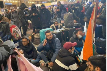 உக்ரைனில் ரெயிலில் பயணிக்க இந்தியர்களுக்கு அனுமதி மறுப்பு - வெளியான அதிர்ச்சி தகவல்