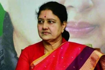 சசிகலா அரசியல் பயணத்தில் எந்த தடையும் கிடையாது - விரைவில் பிரச்சாரம் மேற்கொள்வார் - நமது எம்ஜிஆர் நாளேடு தகவல்