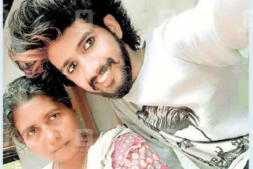 ஒரு வயதில் மாயமான தாயார்... 22ம் வயதில் கண்டுபிடித்த இளைஞர்: நெஞ்சை  உலுக்கும் சம்பவம்