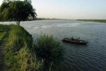 சூடானில்  படகு மூழ்கியதில் 13 பெண்களுக்கு நேர்ந்த கதி!
