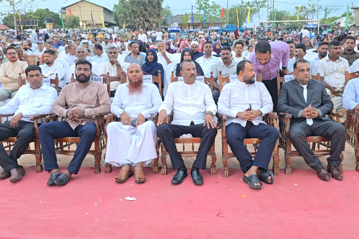 கோட்டாபயவை தனிமையில் சந்தித்த ரிஷாட்! பதில் கூற மறுத்த முன்னாள் ஜனாதிபதி - காலம் கடந்து வெளிவரும் விடயம் | Rizad Badhudeen Statement About Namal கோட்டாபயவை தனிமையில் சந்தித்த ரிஷாட்! பதில் கூற மறுத்த முன்னாள் ஜனாதிபதி - காலம் கடந்து வெளிவரும் விடயம் | Rizad Badhudeen Statement About Namal