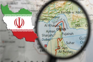 உலக நாடுகளுக்கு பேரிடியை இறக்கிய ஈரான் ; ஹோர்முஸ் நீரிணையில் ஒரு கப்பலுக்கு 60 கோடி ரூபாய் கட்டணம்