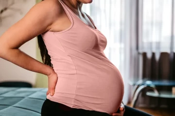 வெளிநாட்டில் கருக்கலைப்பு செய்த இரு இலங்கையர்கள் கைது