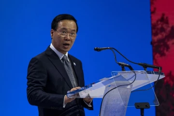 ஒரு வருடம் ஜனாதிபதியாக பதவி வகித்தவர் இராஜினாமா!