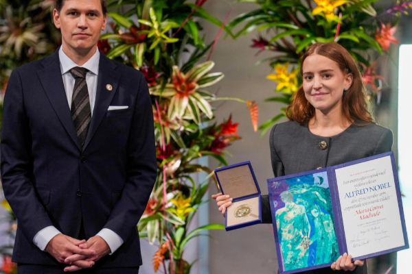 ட்ரம்பிற்கு நோபலை வழங்கியதன் பின்னணியில் பதவி ஆசை - நோபல் பரிசுகள் விற்கப்பட்டது ஏன்? | Why Machado Give Nobel To Trump Nobels Sold Before