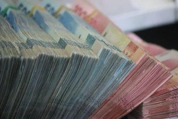 இன்றைய டொலரின் பெறுமதி எவ்வளவு தெரியுமா?