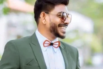 යාළුවොත් එක්ක වැඩිහිටි කන්ද නැග්ග කඩවසම් සරසවි තරුණයා හදිසියේ මරුට.