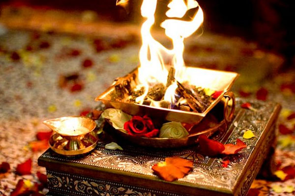 லட்சுமி கடாட்சம் பரிபூரணமாக கிடைக்கனுமா அப்போ இந்த பரிகாரத்தை செய்யுங்கள் | Do This Remedy To Get Lakshmi Kataksam Perfectly