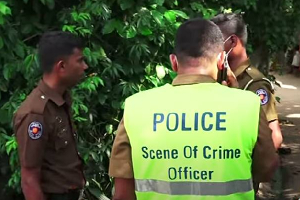 தமிழர் பகுதியில் மன விரக்தியில் விபரீத முடிவை எடுத்த இளம் குடும்பப் பெண்! | Young Family Woman Commits Suicide In Mannar