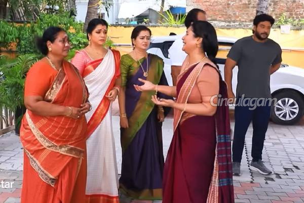 சக்திவேலை அனைவர் முன்பும் எட்டி உதைத்த பாண்டியன்... பாண்டியன் ஸ்டோர்ஸ் 2 சீரியல் பரபரப்பு எபிசோட் | Pandian Stores 2 Serial December 15 Episode சக்திவேலை அனைவர் முன்பும் எட்டி உதைத்த பாண்டியன்... பாண்டியன் ஸ்டோர்ஸ் 2 சீரியல் பரபரப்பு எபிசோட் | Pandian Stores 2 Serial December 15 Episode