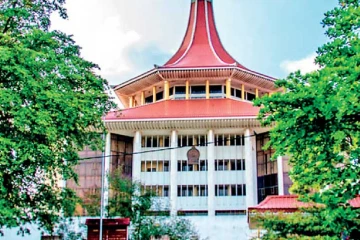 ලංකාව බලා සිටි මොහොත හෙට එළඹෙයි - 22ට එරෙහි පෙත්සම් සලකා බැලීමට පංච පුද්ගල ශ්‍රේෂ්ඨාධිකරණ මඩුල්ලක් නම් කරයි