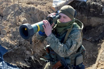 தீர்ந்தது சோவியத்-ரஷ்ய ரக ஆயுதங்கள்., நட்பு நாடுகளை மட்டுமே நம்பி இருக்கும் உக்ரைன்