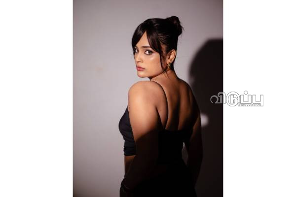 வேண்டாம் உதறித் தள்ளி, வருத்தப்படவில்லை.. உருகிய நடிகை நந்திதா! | Nandita Open About Her Cinema Life Details வேண்டாம் உதறித் தள்ளி, வருத்தப்படவில்லை.. உருகிய நடிகை நந்திதா! | Nandita Open About Her Cinema Life Details