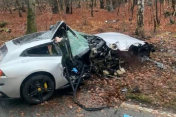 மிக மோசமான விபத்தில் சிக்கிய பிரீமியர் லீக் கால்பந்து வீரர்