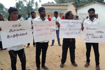 யாழில் சட்டவிரோத மணல் அகழ்விற்கு எதிராக போராட்டம் (video)