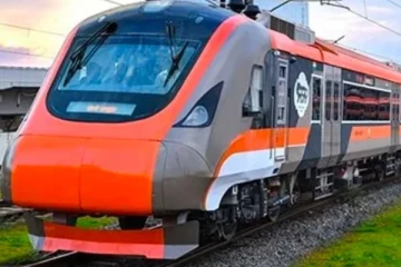 இவர்களுக்கு வந்தே பாரத் ரயிலில் இலவச பயணம் - அரசு வெளியிட்ட அறிவிப்பு