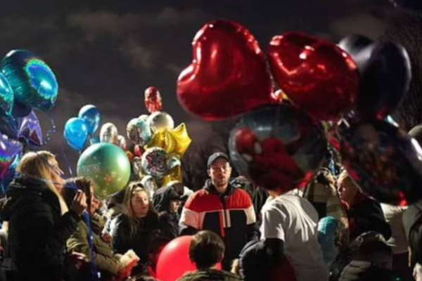 அப்பா ‘I Love You’ இப்போதும் காதுகளில் ஒலிக்கிறது: இரட்டை குழந்தைகளின் தந்தை உருக்கம் | London Fire Accident Twin Child Death