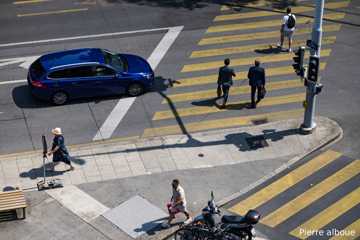 கார் பயணத்தை தியாகம் செய்தால் 500 சுவிஸ் ஃப்ராங்குகள்: சுவிட்சர்லாந்தில் ஒரு சோதனை முயற்சி | Swiss Initiative To Chf 500 For Giveup Car