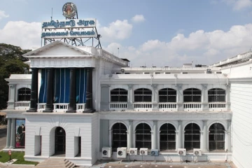 உயர்கல்வி பயிலும் மாணவர்களின் கல்வி கட்டணத்தை அரசே ஏற்கும் - அரசாணை வெளியீடு