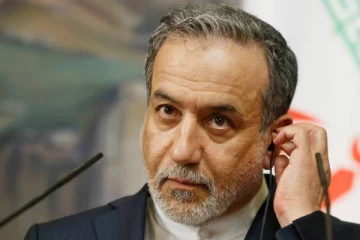 ட்ரம்பிற்கு மறுப்பு... பிரான்ஸ், பிரித்தானியா, ஜேர்மனியுடன் சந்திப்புக்கு தயாராகும் ஈரான்